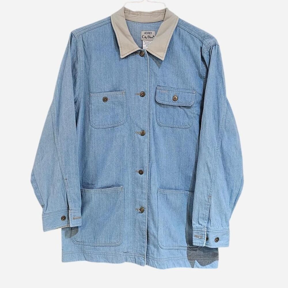 90s cottagecore granola light blue denim chore jacket with beige collar